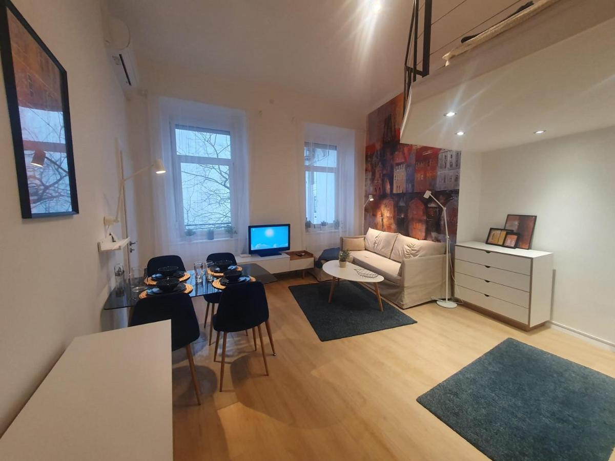 Petofi Apartment With Air Condition Budapesta Exterior foto